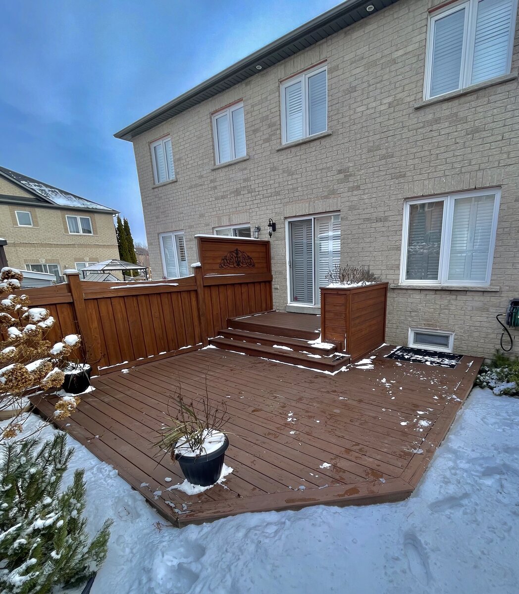 Cedar Deck with Glass Railing